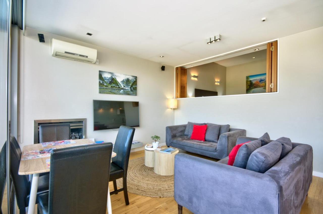 Pure Retreat Lake View Куийнстаун Екстериор снимка
